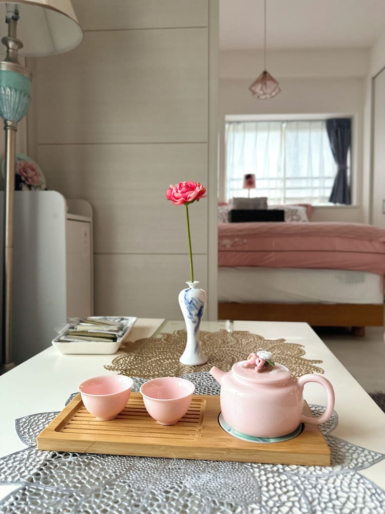 Okinawa SunSea/海が見える2LDK貸切ホテルアパート/那覇空港から車で20分 リビング エリア1 | Vent Du Vent