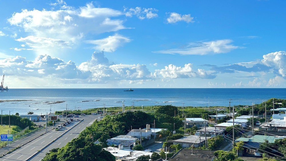 Okinawa SunSea/海が見える2LDK貸切ホテルアパート/那覇空港から車で20分 テラス / パティオ0 | Vent Du Vent