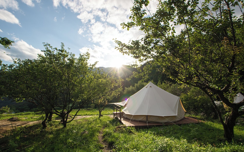 ベーシック テント 客室1 | ties Camp Ground Nagiso