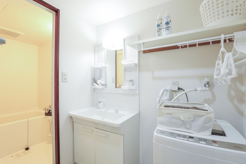 アパートメント ダブルベッド 1 台ソファーベッド付き 禁煙 バスルーム2 | グランデエス　天神