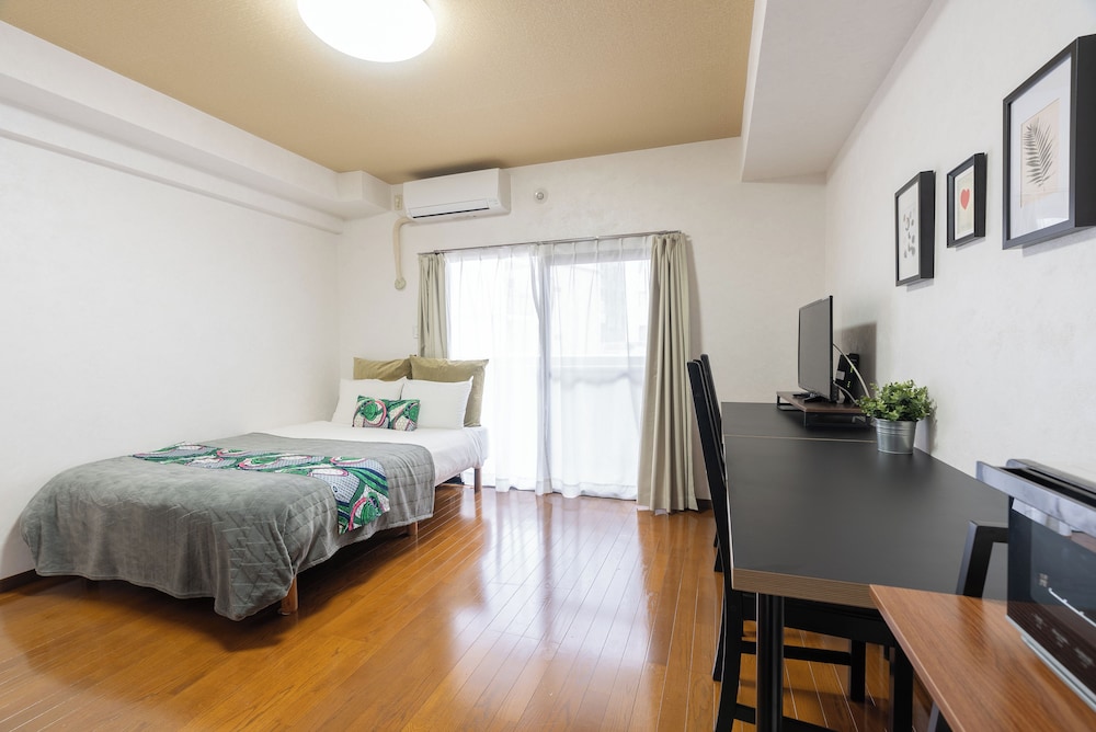 ダブルルーム バルコニー 客室2 | グランデエス　天神