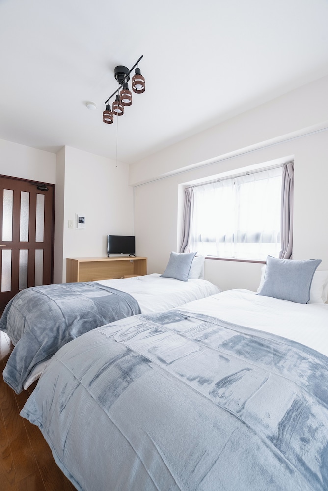 スタンダード ツインルーム バルコニー 客室2 | グランデエス　天神