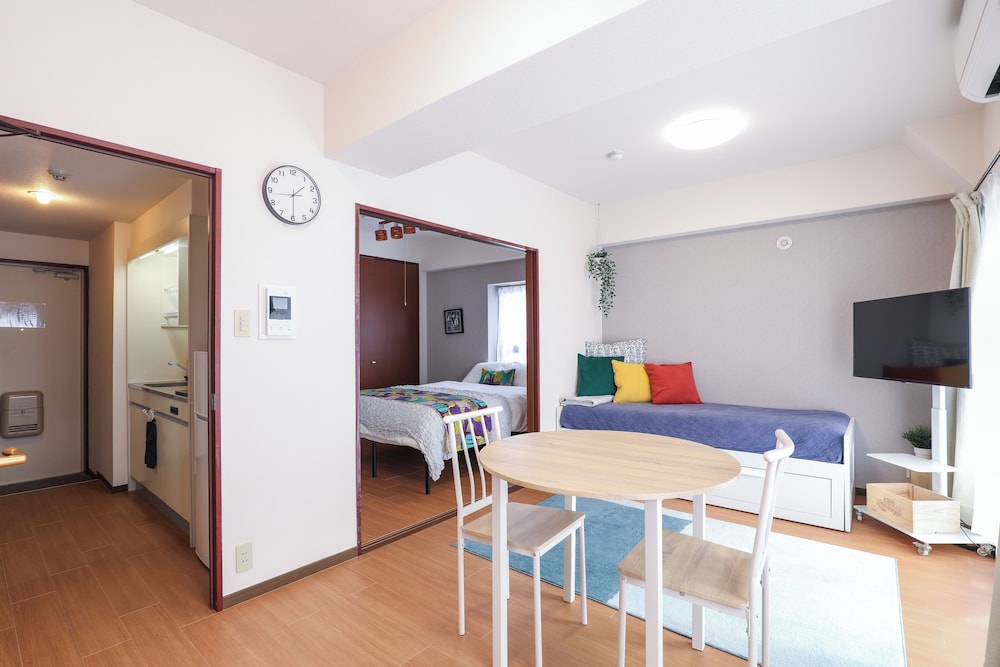 アパートメント ダブルベッド 1 台ソファーベッド付き 禁煙 | グランデエス　天神