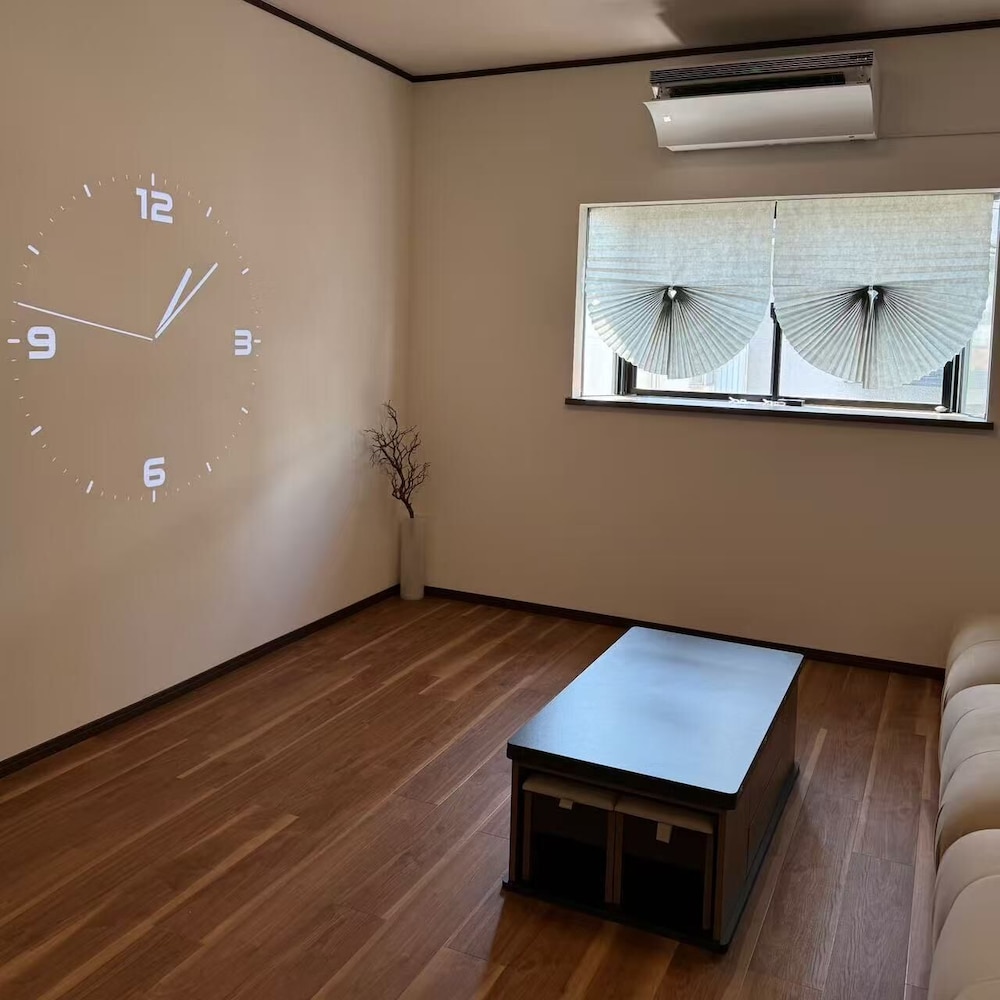 ハウス バルコニー シティビュー リビングルーム1 | PRIVATE GROUND Takeuchi Private Villa