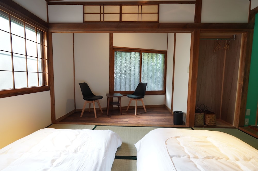 スタンダード ツインルーム 客室1 | 宿屋GONDO aioi