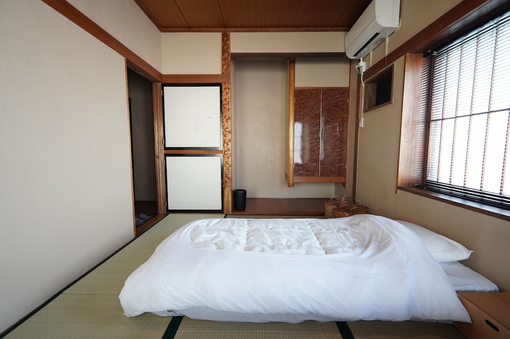 スタンダード ツインルーム 客室10 | 宿屋GONDO aioi