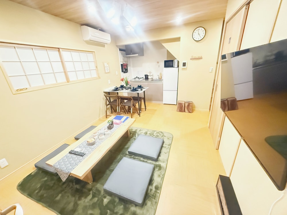 施設の正面1 | SUNSHINE HOUSE