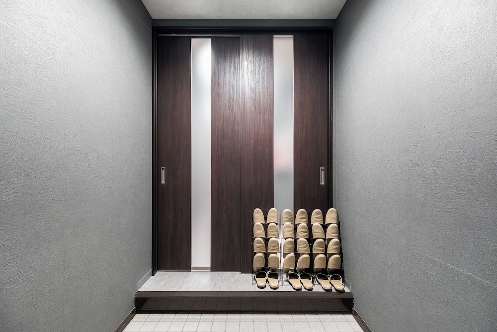 施設の正面1 | THE ELEMENTS