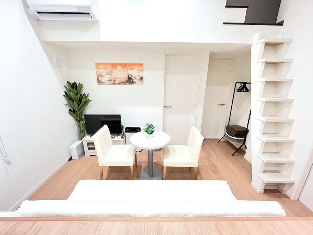 ファミリー アパートメント シティビュー 内装7 | Rianna輝国