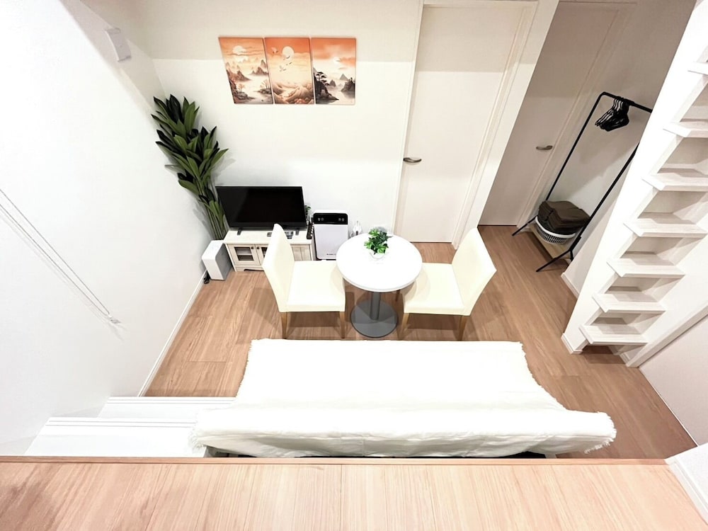 内装1 | Rianna輝国