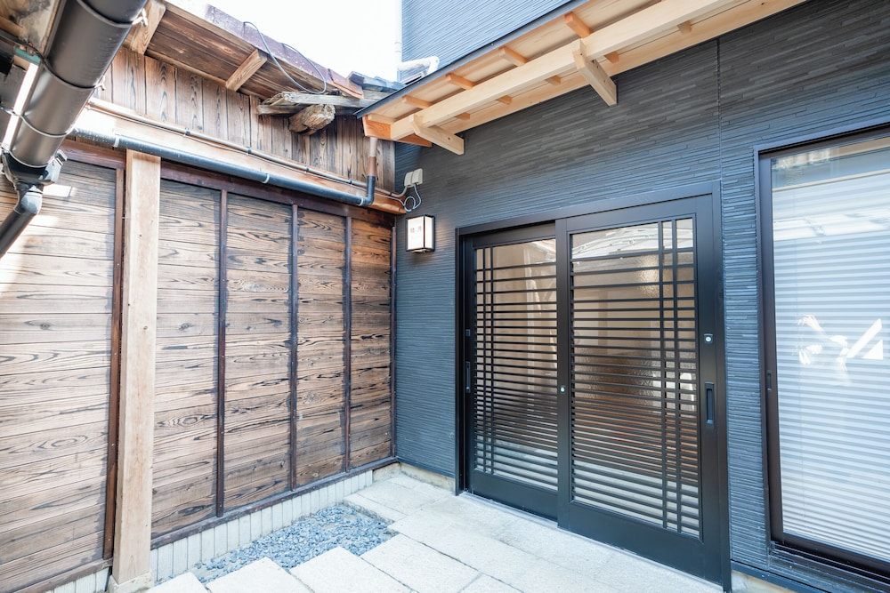 ファミリー トリプルルーム 外観の詳細1 | Coto