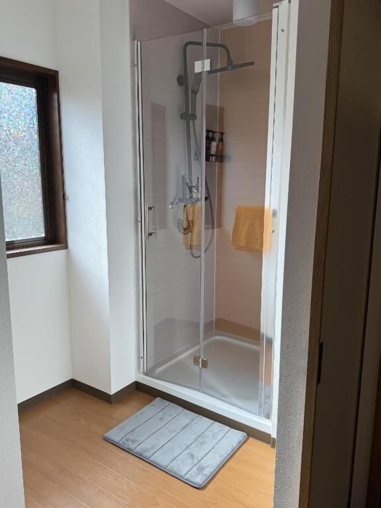 エグゼクティブ ダブルまたはツインルーム ガーデンビュー バスルーム0 | Sansui Resort 山中湖