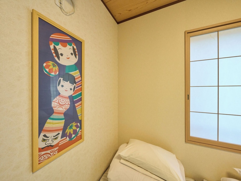 ベーシック アパートメント 客室6 | 宿家 浅草 こけし庵