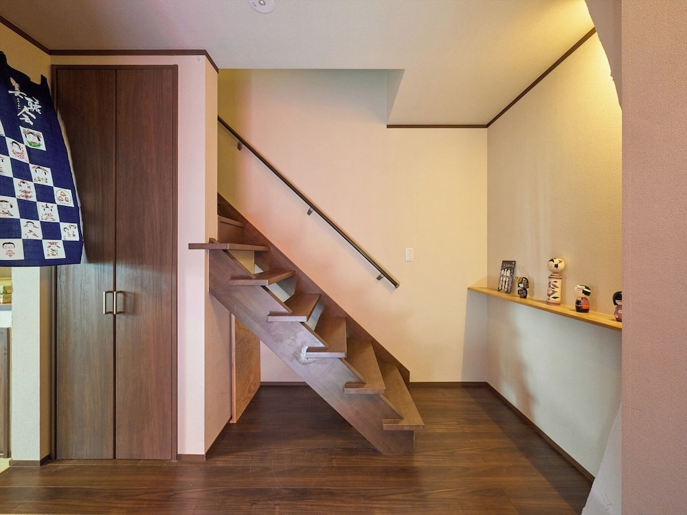 客室1 | 宿家 浅草 こけし庵