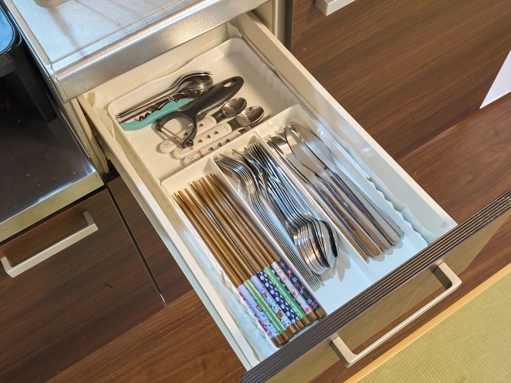 ベーシック アパートメント 専用キッチン6 | 宿家 浅草 こけし庵