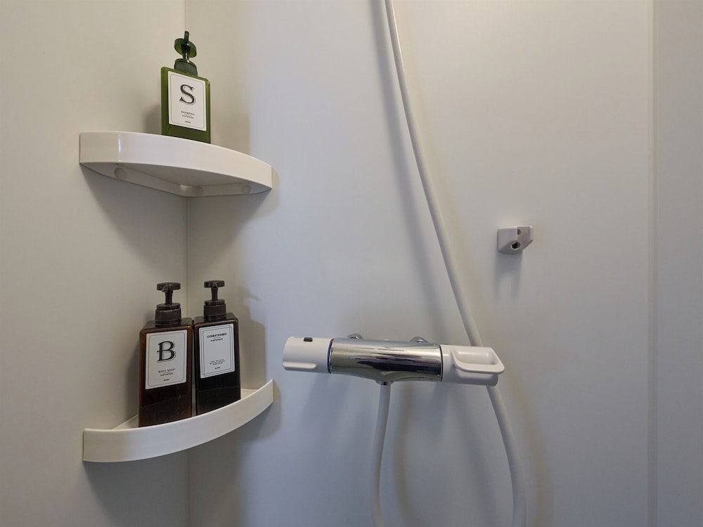 ベーシック アパートメント バスルーム6 | 宿家 浅草 こけし庵