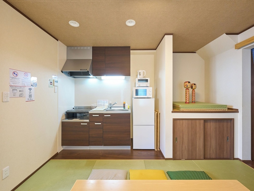 ベーシック アパートメント 専用キッチン12 | 宿家 浅草 こけし庵