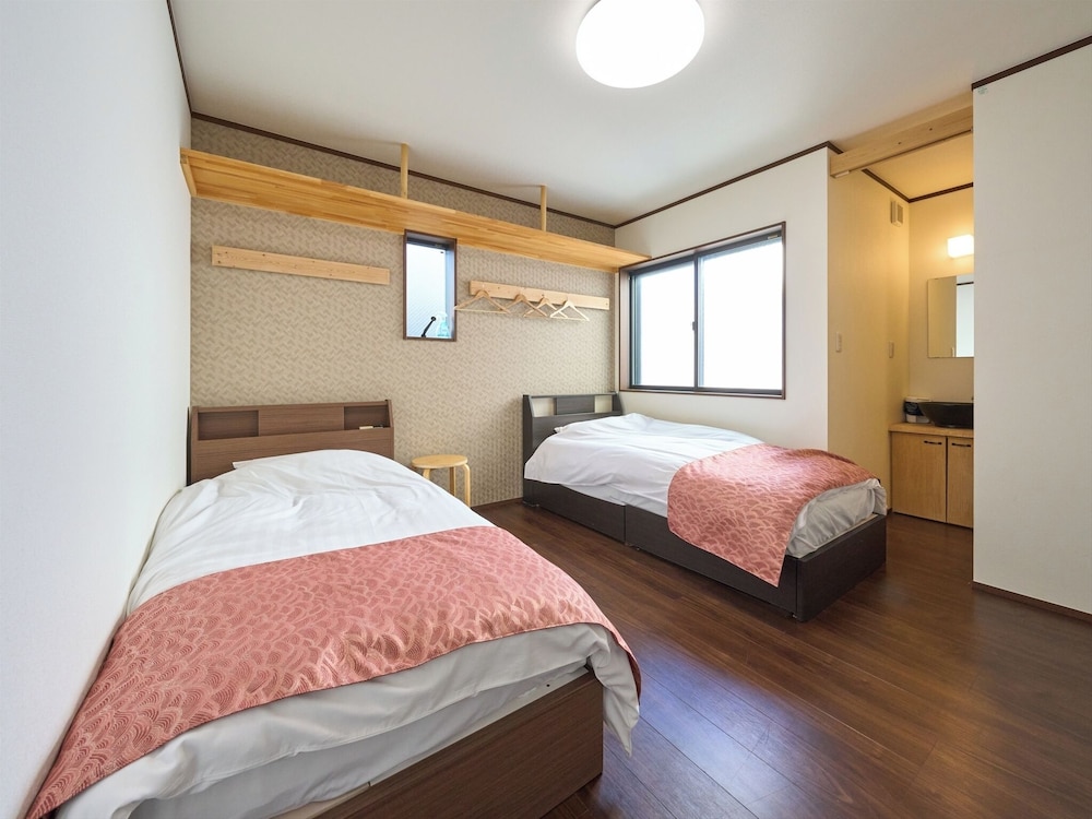 ベーシック アパートメント 客室4 | 宿家 浅草 こけし庵