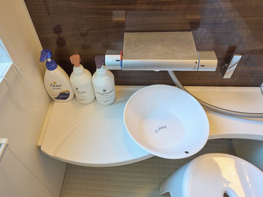 ベーシック アパートメント バスルーム7 | 宿家 浅草 こけし庵