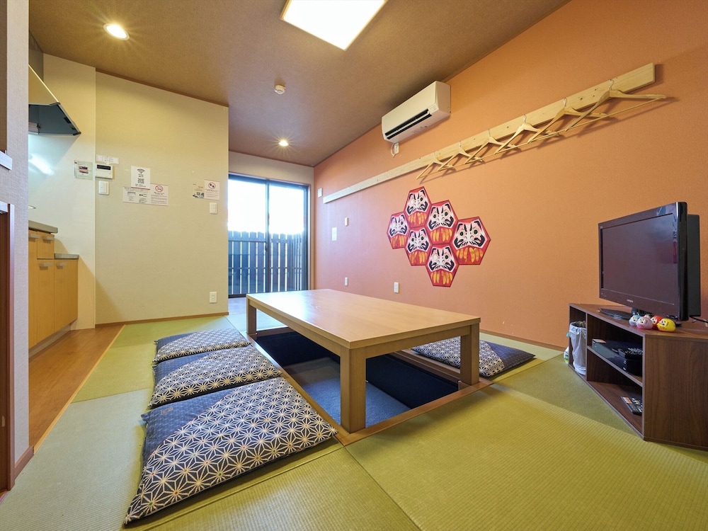 ベーシック アパートメント リビング エリア6 | 宿家 浅草 だるま庵