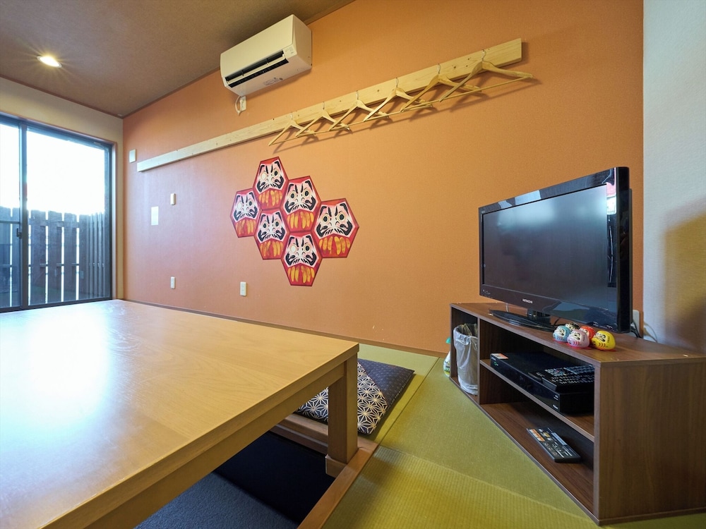 ベーシック アパートメント リビング エリア7 | 宿家 浅草 だるま庵
