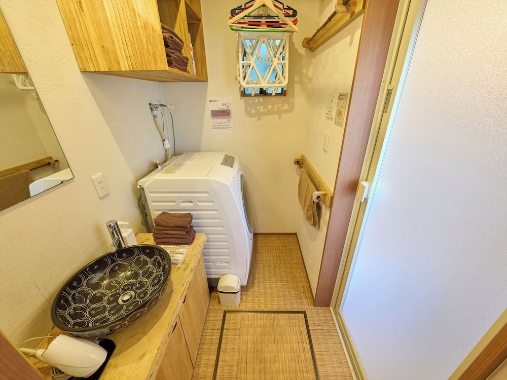 ベーシック アパートメント バスルーム7 | 宿家 浅草 だるま庵