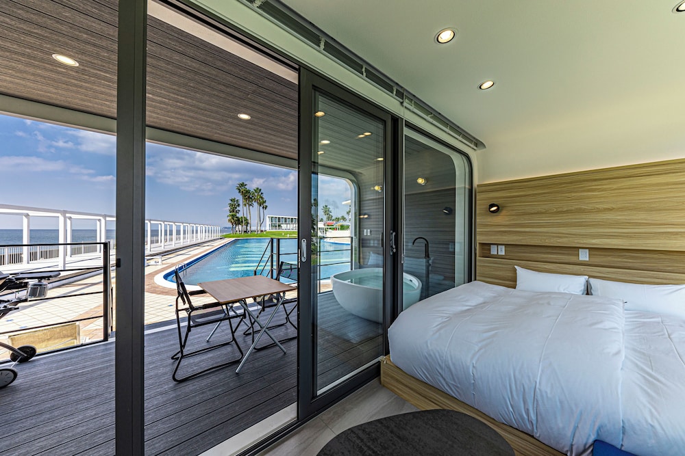 SPACE-Z4 禁煙 客室1 | SPACE KEY POINT リビエラ逗子マリーナ