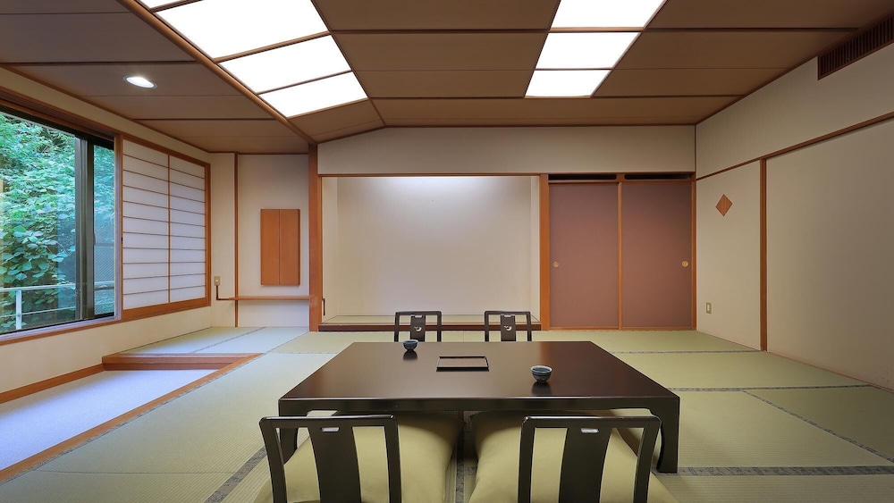 和室 禁煙 客室1 | SHIN湯治 HOTEL LULUD