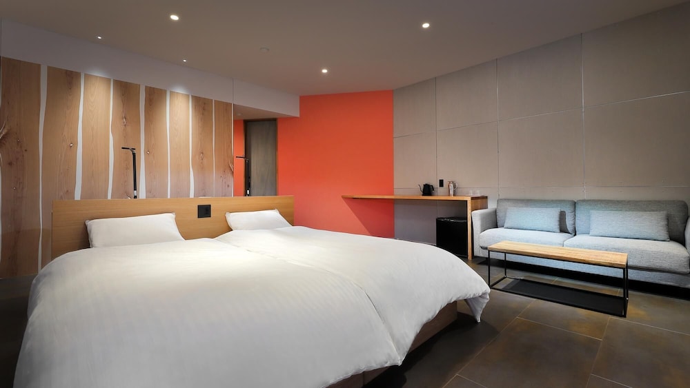 クラシック ツインルーム シングルベッド 2 台 禁煙 | SHIN湯治 HOTEL LULUD