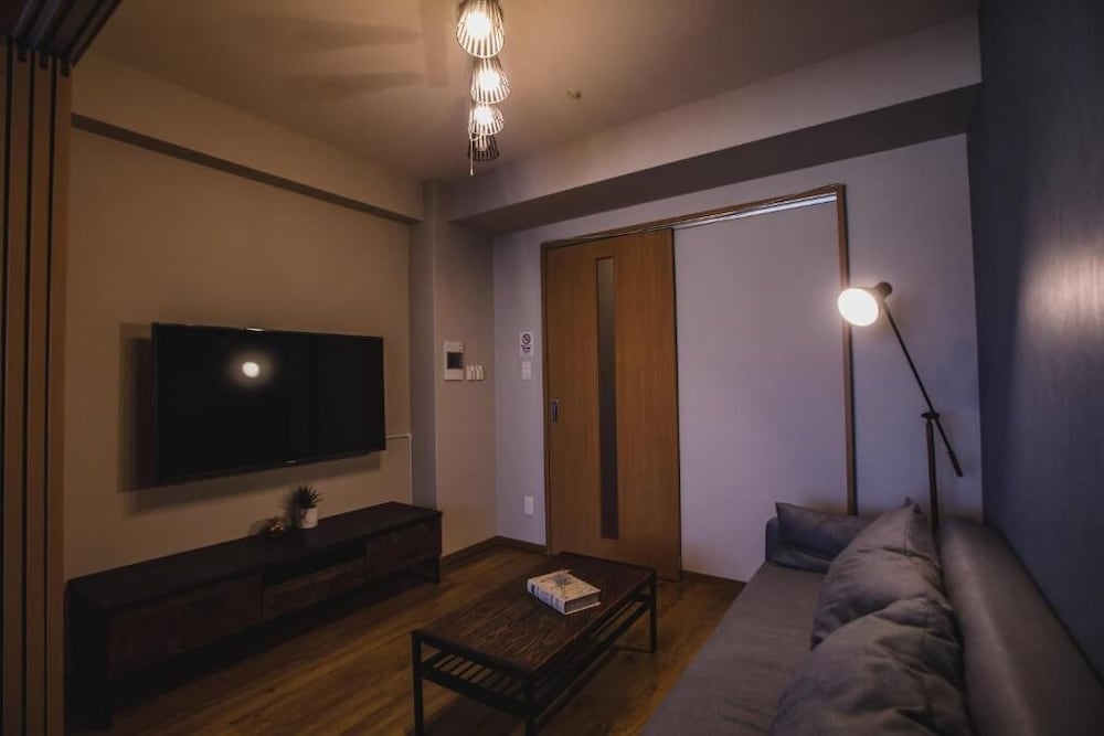 プレミアム アパートメント バルコニー シティビュー リビング エリア0 | R Residences Namba South 1