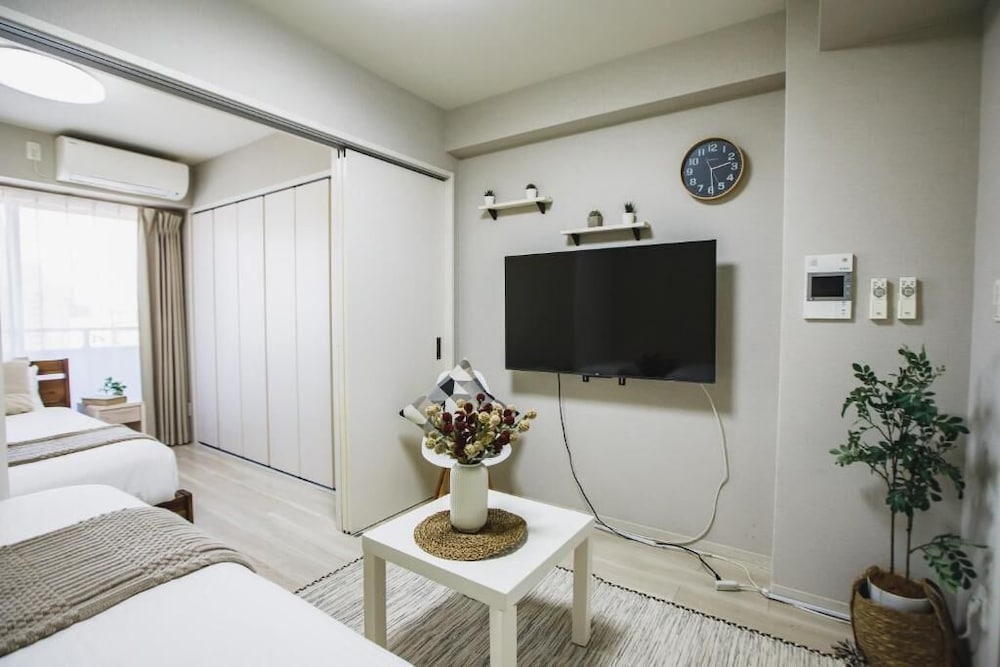 プレミアム アパートメント バルコニー シティビュー | R Residences Namba South 1