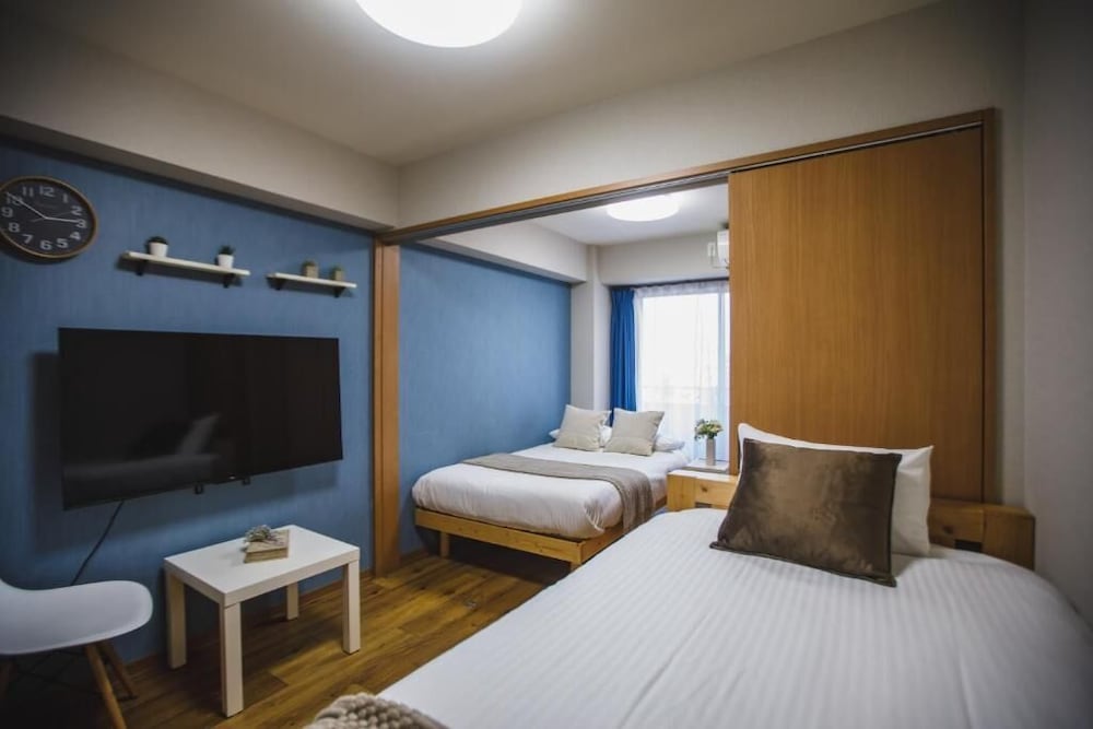 プレミアム アパートメント バルコニー シティビュー 客室3 | R Residences Namba South 1