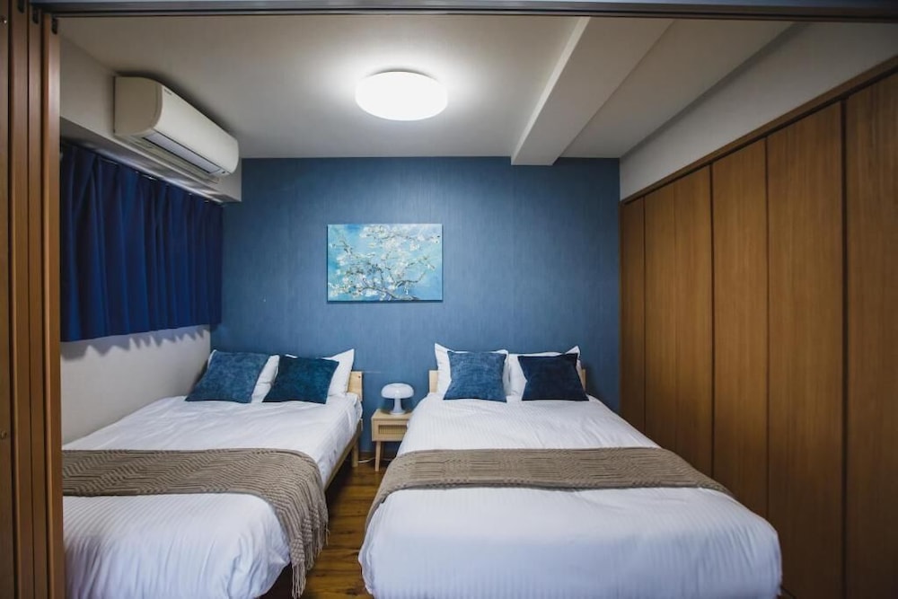 プレミアム アパートメント バルコニー シティビュー 客室1 | R Residences Namba South 1