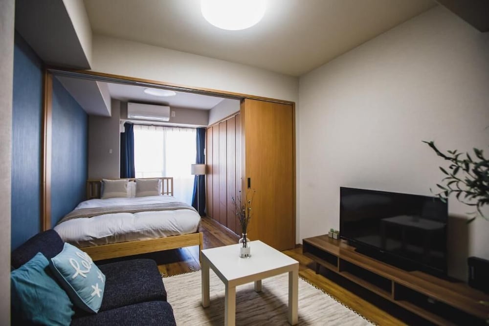 プレミアム アパートメント バルコニー シティビュー | R Residences Namba South 1