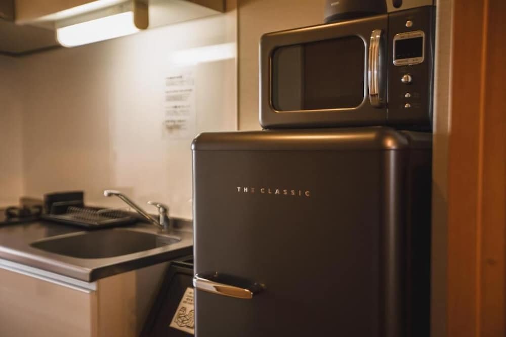 プレミアム アパートメント バルコニー シティビュー 専用キッチン1 | R Residences Namba South 1