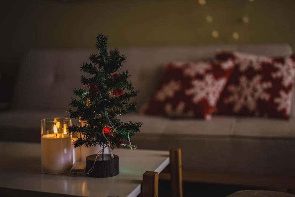 プレミアム アパートメント バルコニー シティビュー リビング エリア1 | R Residences Namba South 1