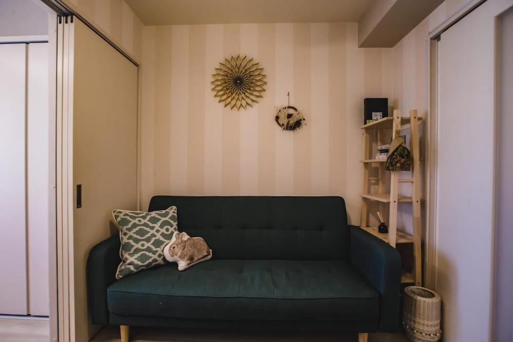 プレミアム アパートメント バルコニー シティビュー リビング エリア0 | R Residences Namba South 1