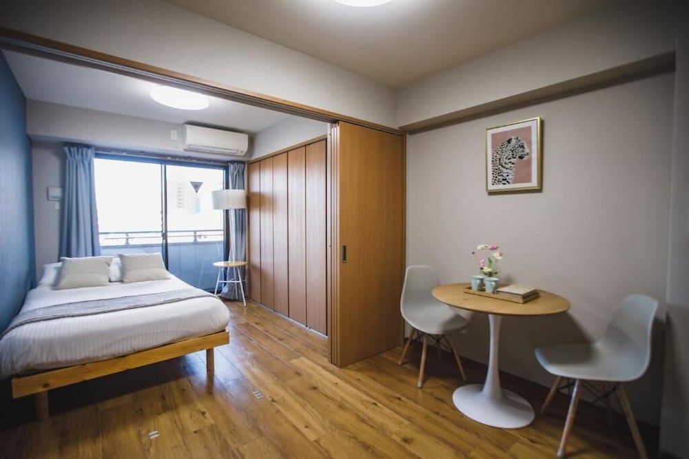 プレミアム アパートメント バルコニー シティビュー | R Residences Namba South 1