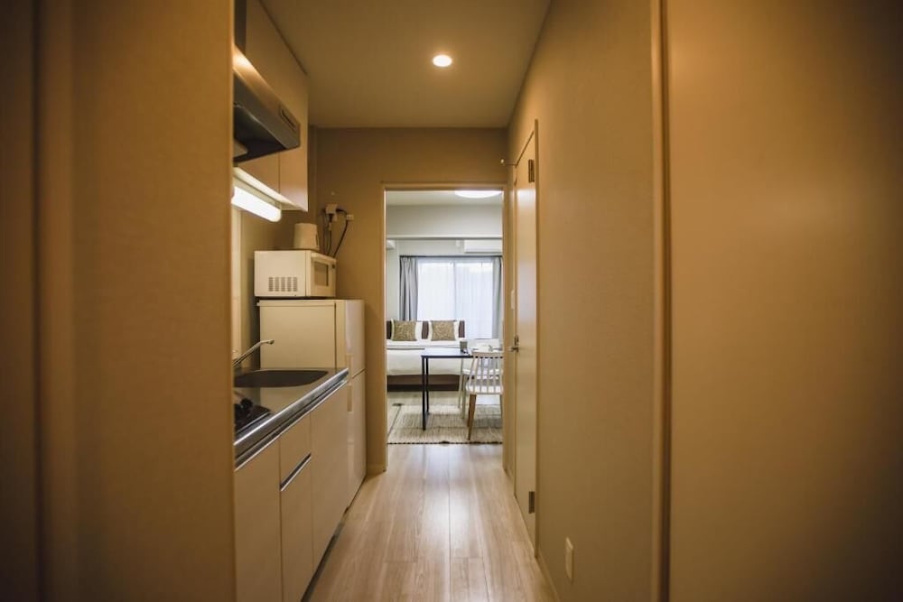 プレミアム アパートメント バルコニー シティビュー 内装0 | R Residences Namba South 1