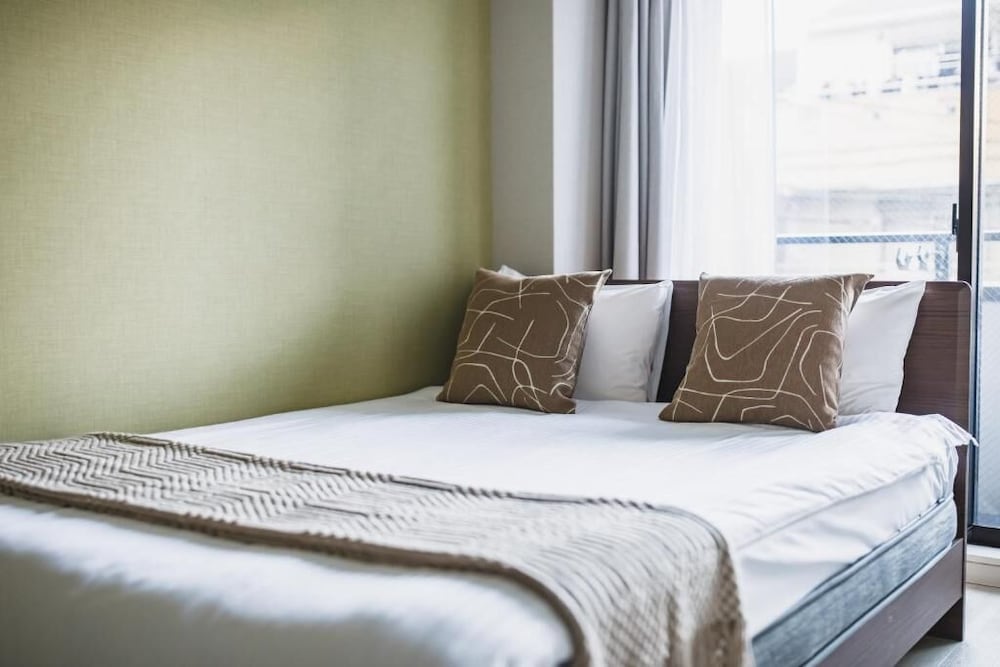 プレミアム アパートメント バルコニー シティビュー | R Residences Namba South 1