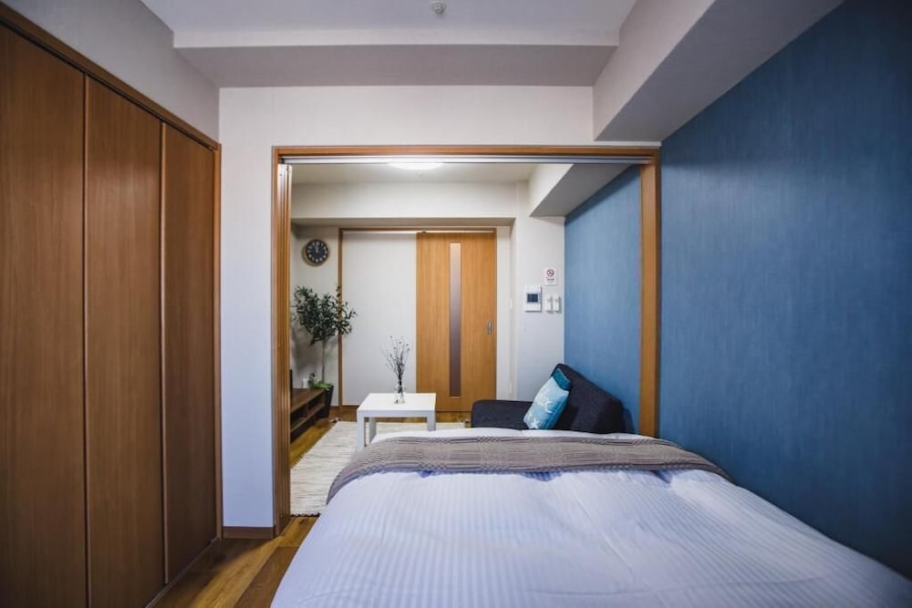 プレミアム アパートメント バルコニー シティビュー 客室2 | R Residences Namba South 1