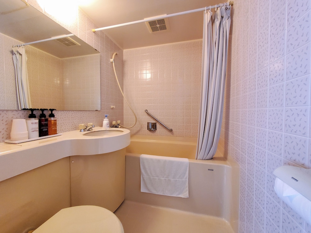 ツインルーム バスルーム0 | ペンション歩野慕野