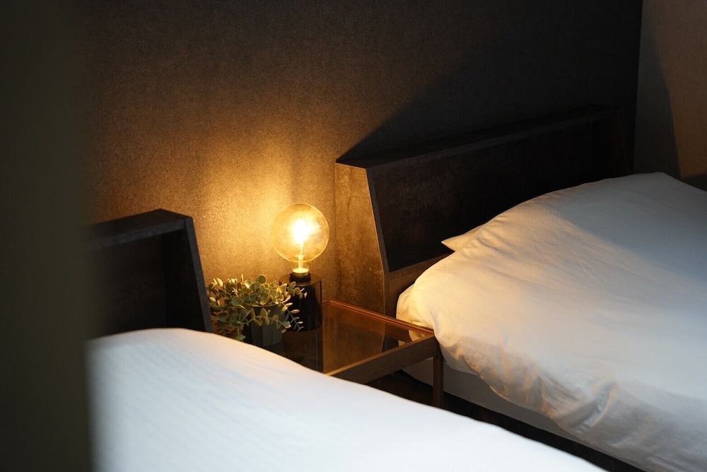 ハウス 4 ベッドルーム 禁煙 簡易キッチン 客室2 | Route 99 Miyagino