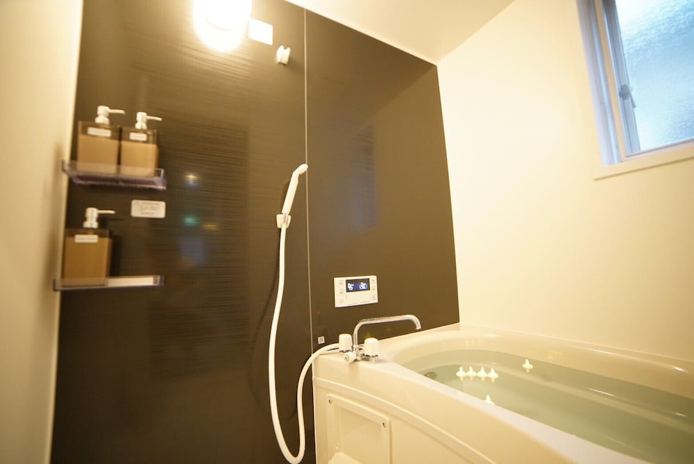 ハウス 4 ベッドルーム 禁煙 簡易キッチン バスルーム0 | Route 99 Miyagino