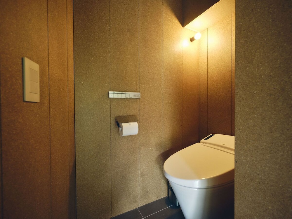 プライベートサウナ付き 一棟貸しスイートキャビン 禁煙 バスルーム0 | SANU 2nd Home ニセコ 1st