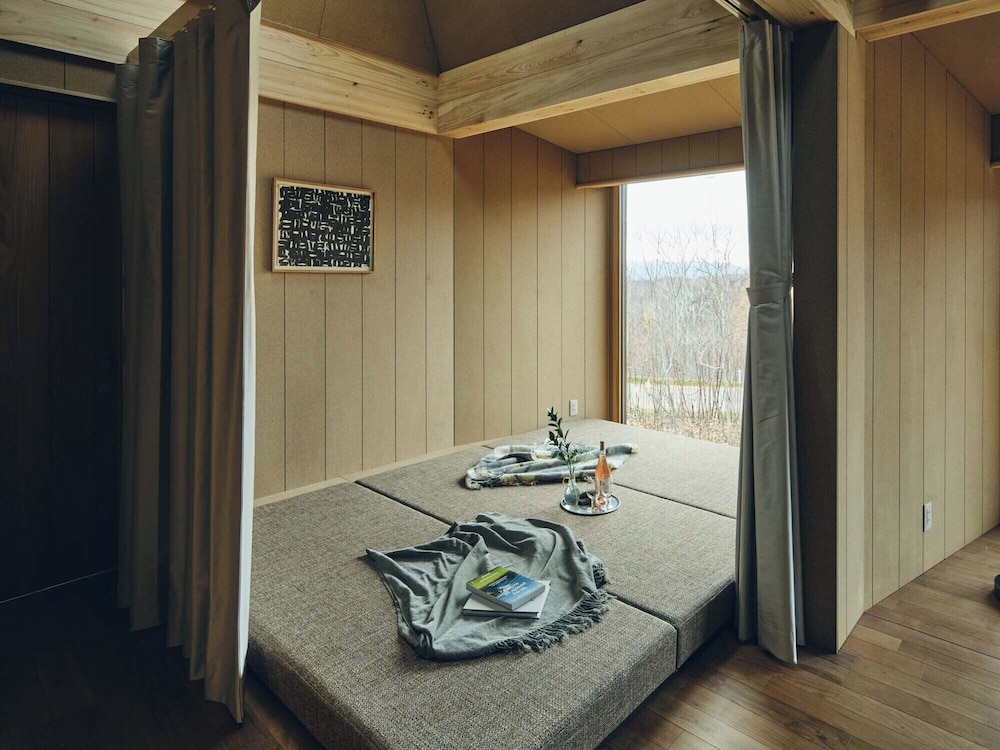 プライベートサウナ付き 一棟貸しスイートキャビン 禁煙 内装4 | SANU 2nd Home ニセコ 1st