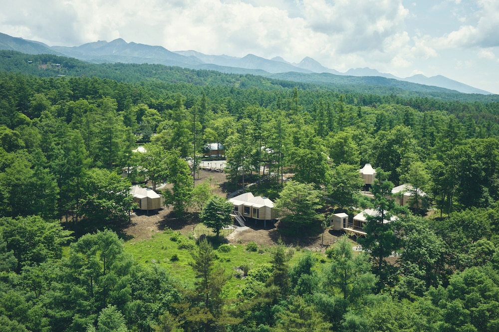 ハウス 男女共用ドミトリー 専用バスルーム ガーデンビュー 航空写真0 | SANU 2nd Home 蓼科 1st