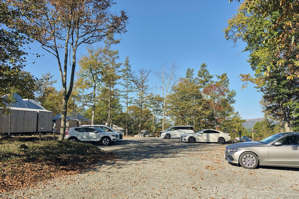 ハウス 男女共用ドミトリー 専用バスルーム ガーデンビュー 施設の敷地4 | SANU 2nd Home 蓼科 1st