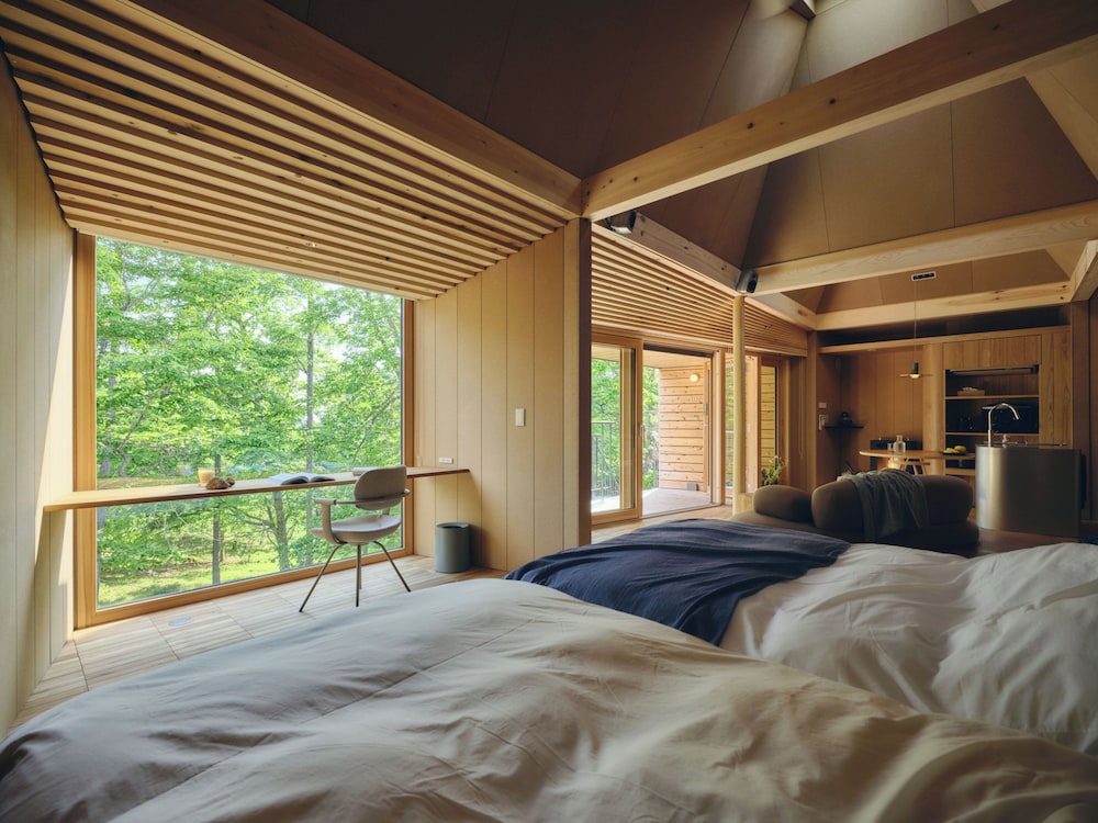 ハウス 男女共用ドミトリー 専用バスルーム ガーデンビュー 客室2 | SANU 2nd Home 蓼科 1st