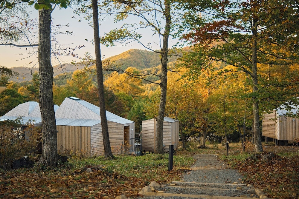 ハウス 男女共用ドミトリー 専用バスルーム ガーデンビュー 外観1 | SANU 2nd Home 蓼科 1st